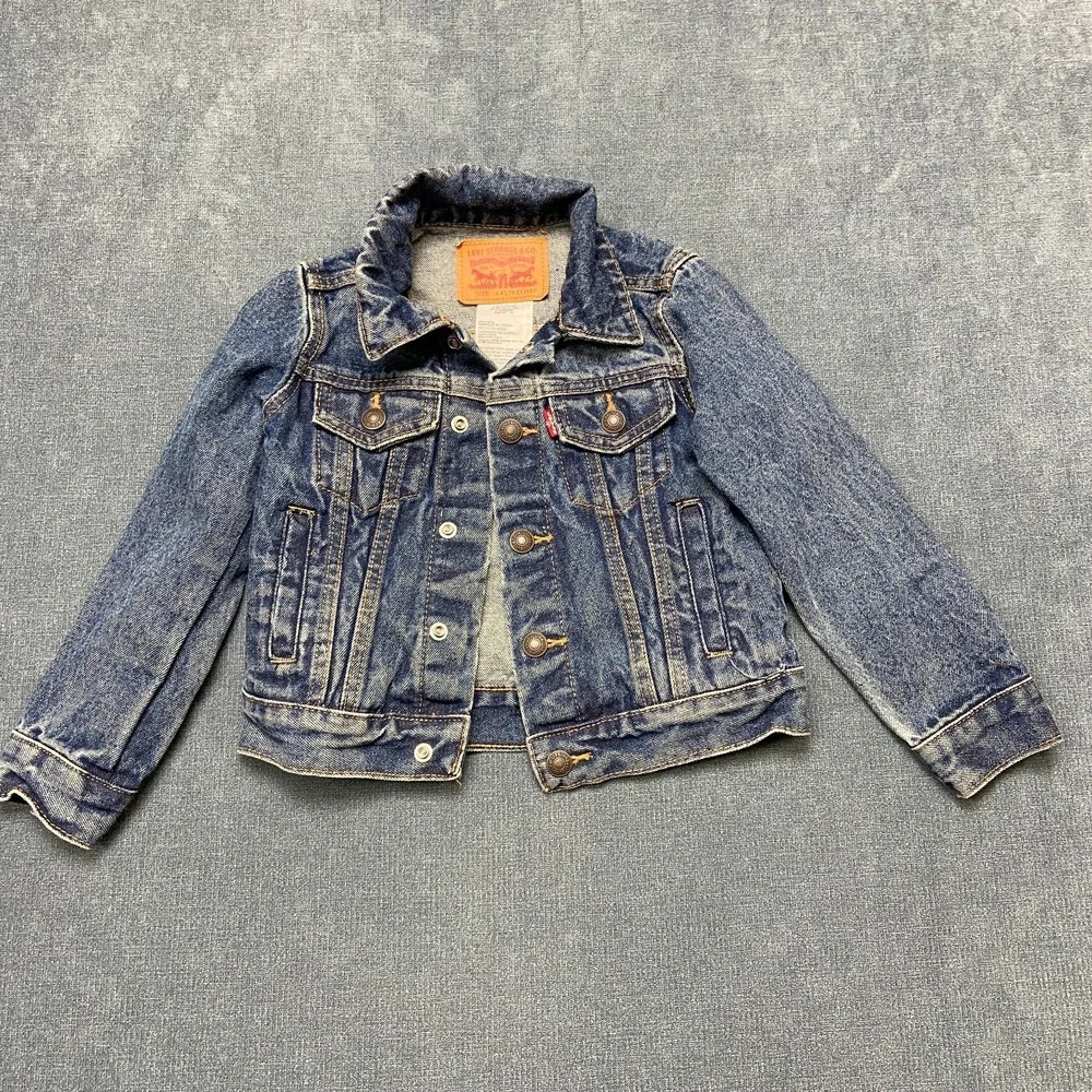Levi's Trucker Jacket Girls 4XS Blue Denim Chest Pockets Button Front Collared